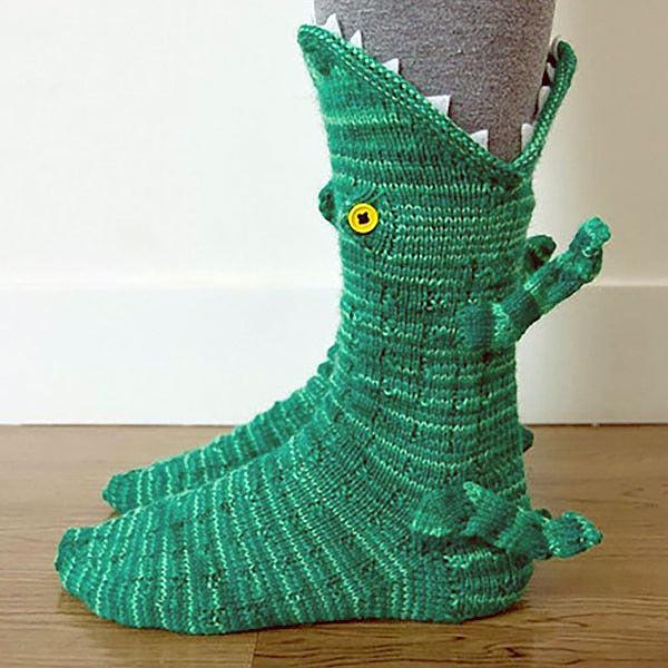 Crochet Crocodile Bite Slippers for Adults and Kids