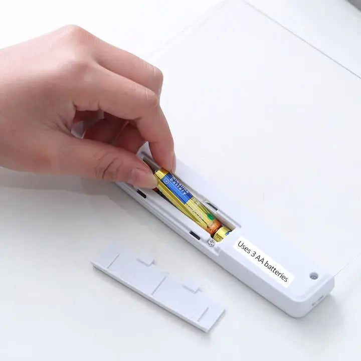 LED Flat Panel Reading Lamp with 2 Brightness Levels and Eye Protection