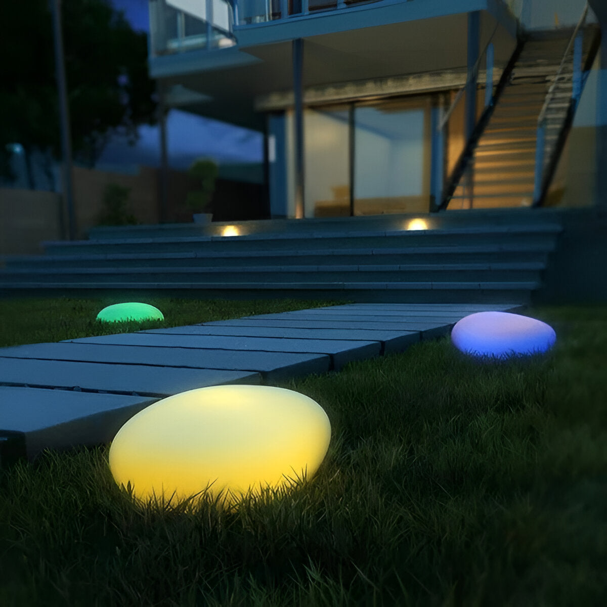 Wireless Color-Changing Cobblestone Garden Light