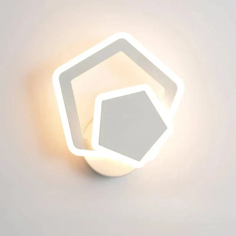 Heart-Shaped Wall Lamp for Cozy Ambiance