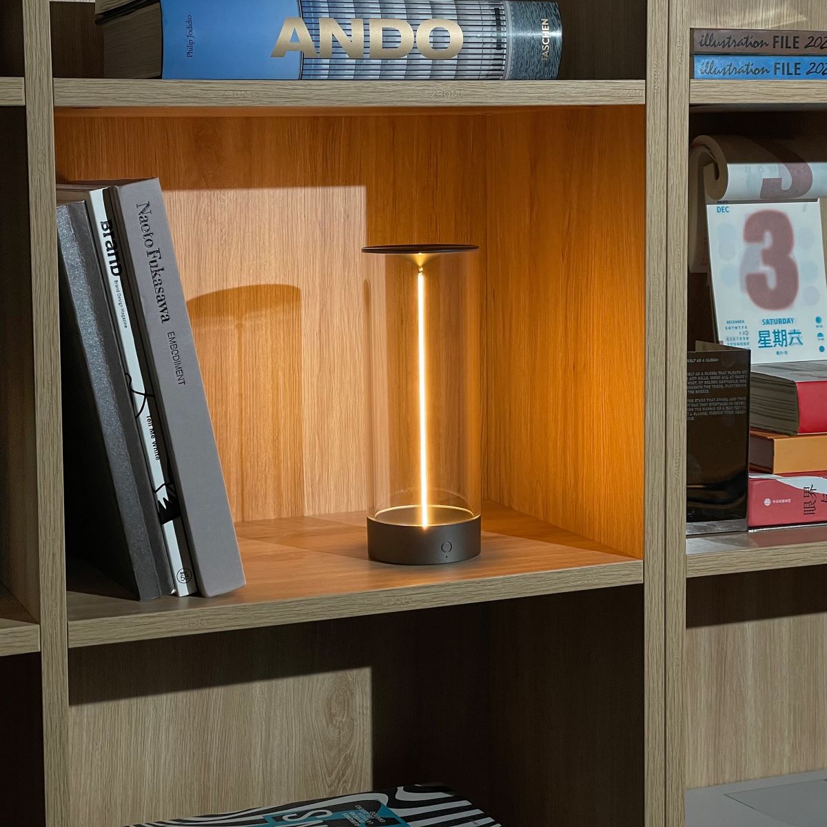 Portable Dimmable LED Lamp with Wireless Design