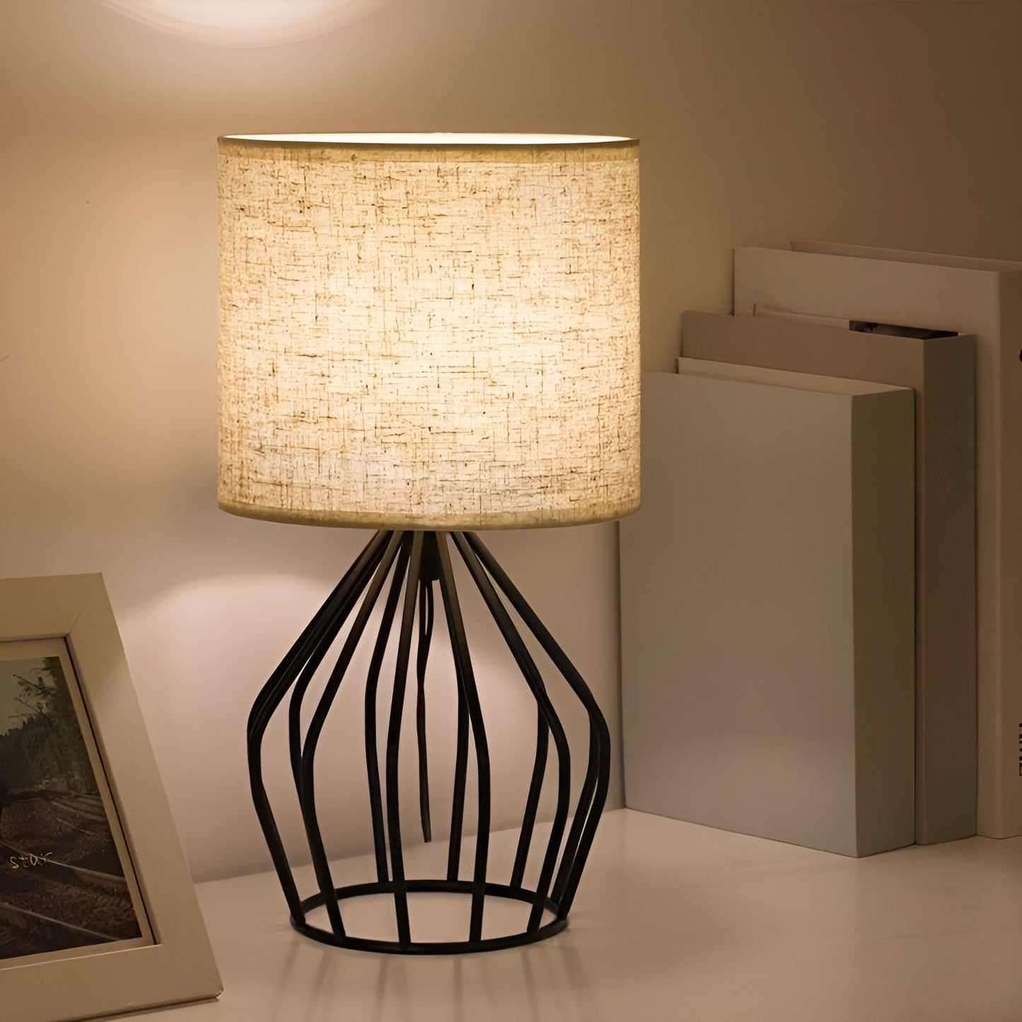 Elegant Linen Table Lamp with Metal Base – Warm Ambient Lighting