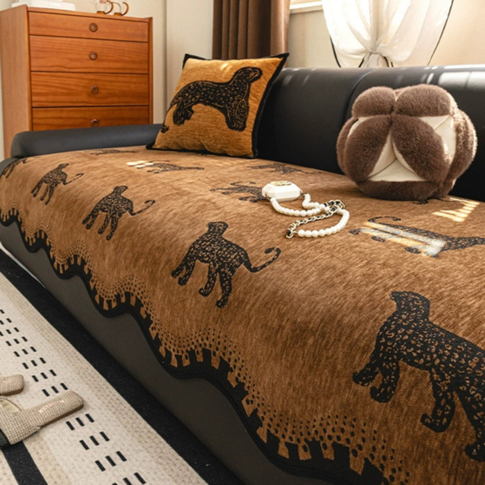 Lion Wavy Non-Slip Microfiber Sofa Cover