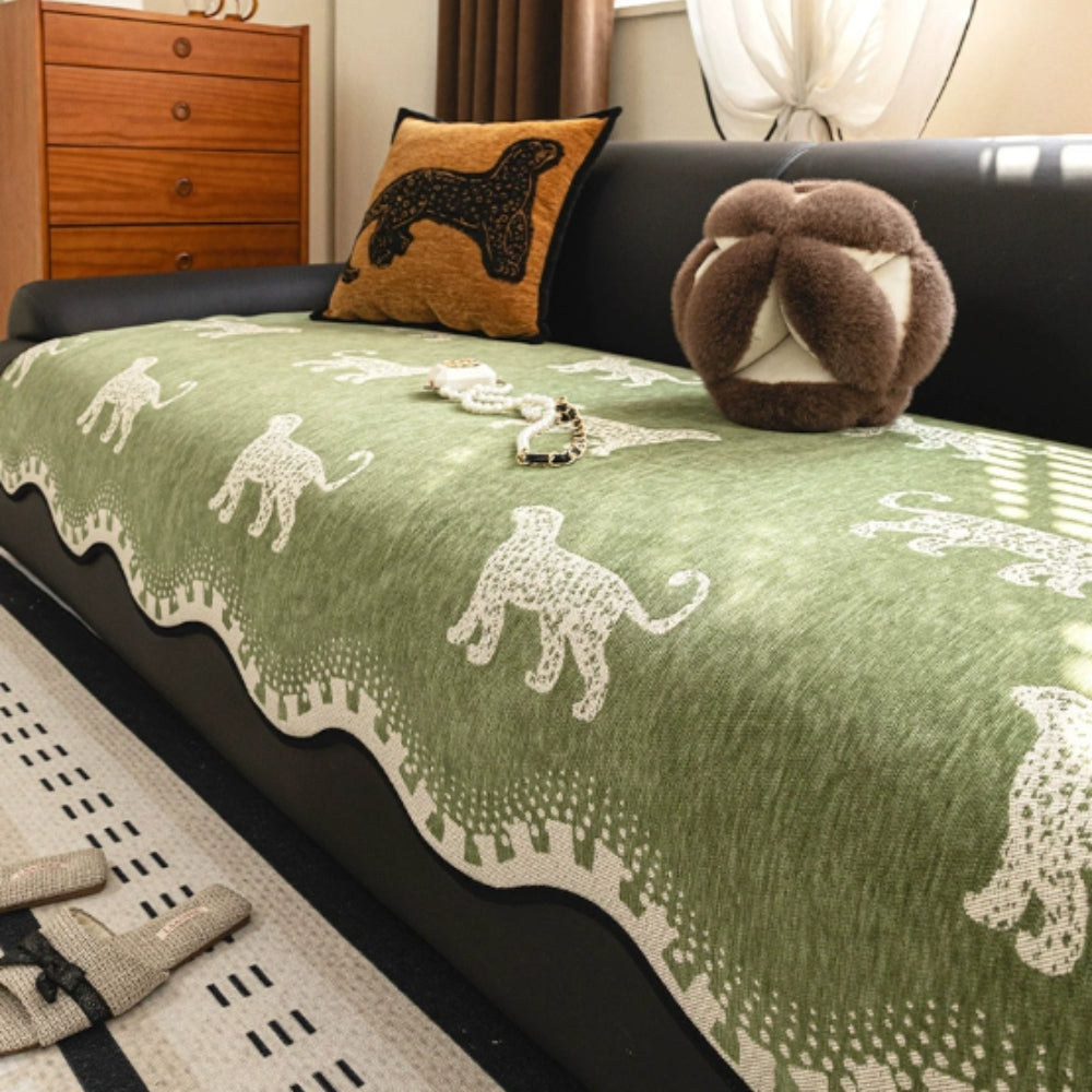 Lion Wavy Non-Slip Microfiber Sofa Cover