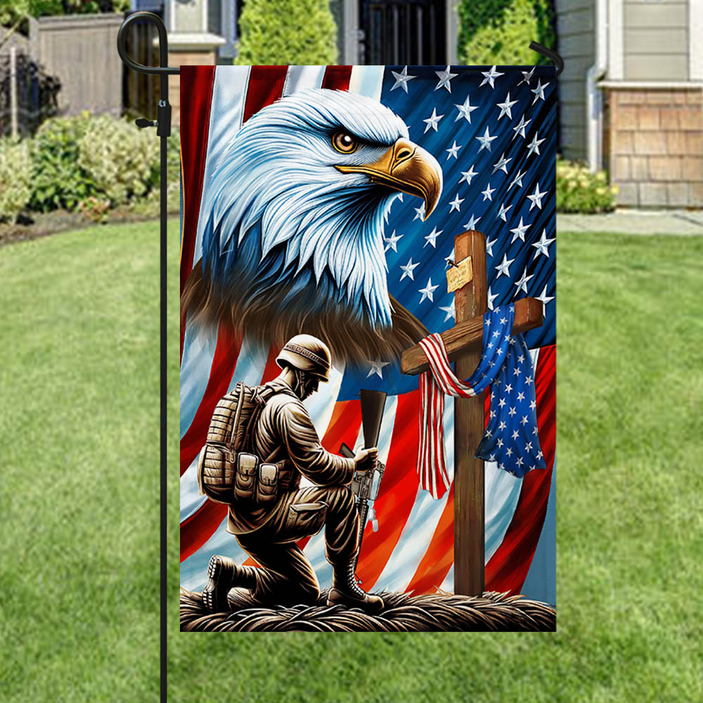 Patriotic Eagle Kneeling Soldier American Flag - Double-Sided Canvas, Memorial Day Decor