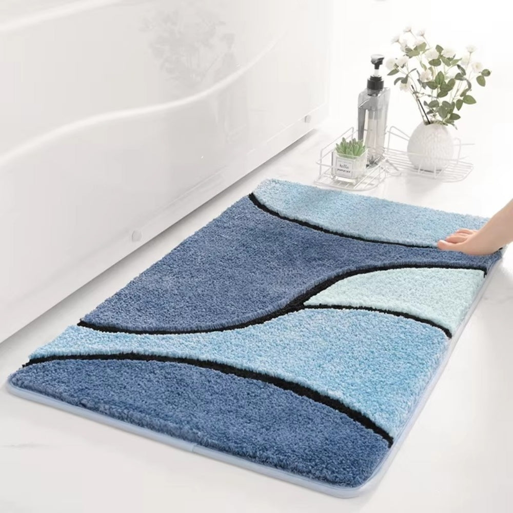 Plush Microfiber Non-Slip Bathroom Mat with Modern Wave Pattern