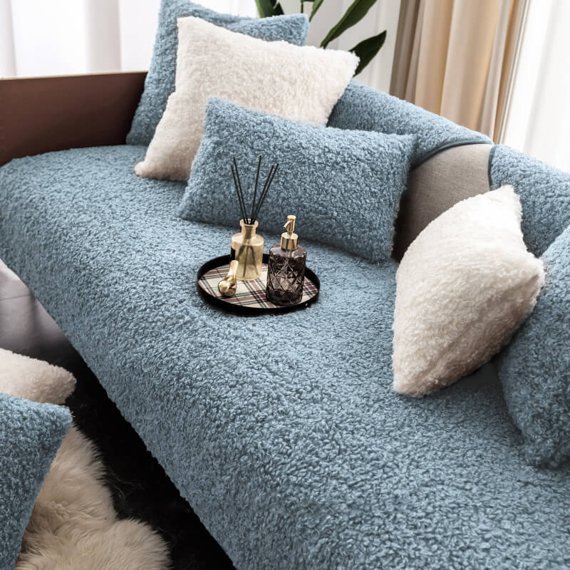 Luxury Fleece Non-Slip Sofa Cover for Pets