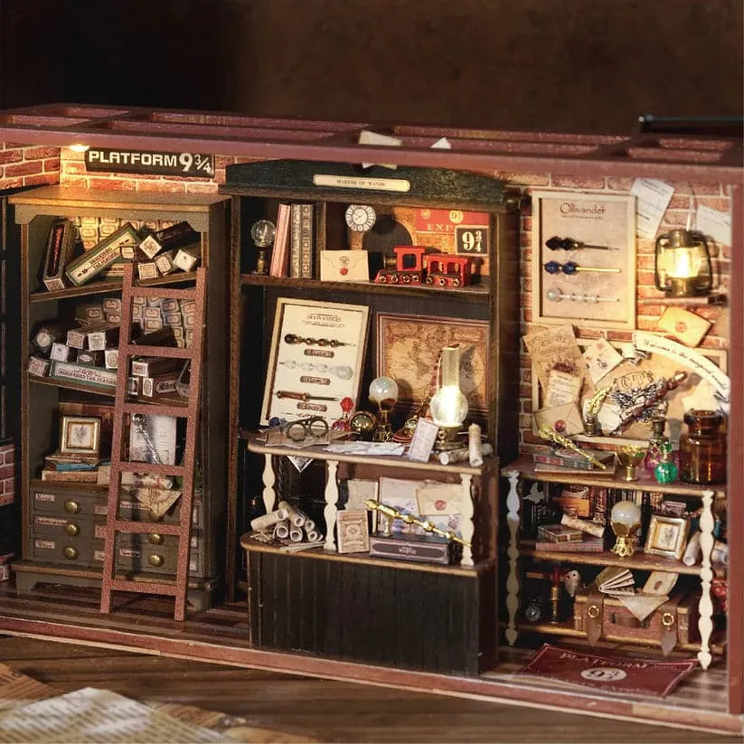 1:24 Scale Magic Shop Building Kit for Intermediate Builders