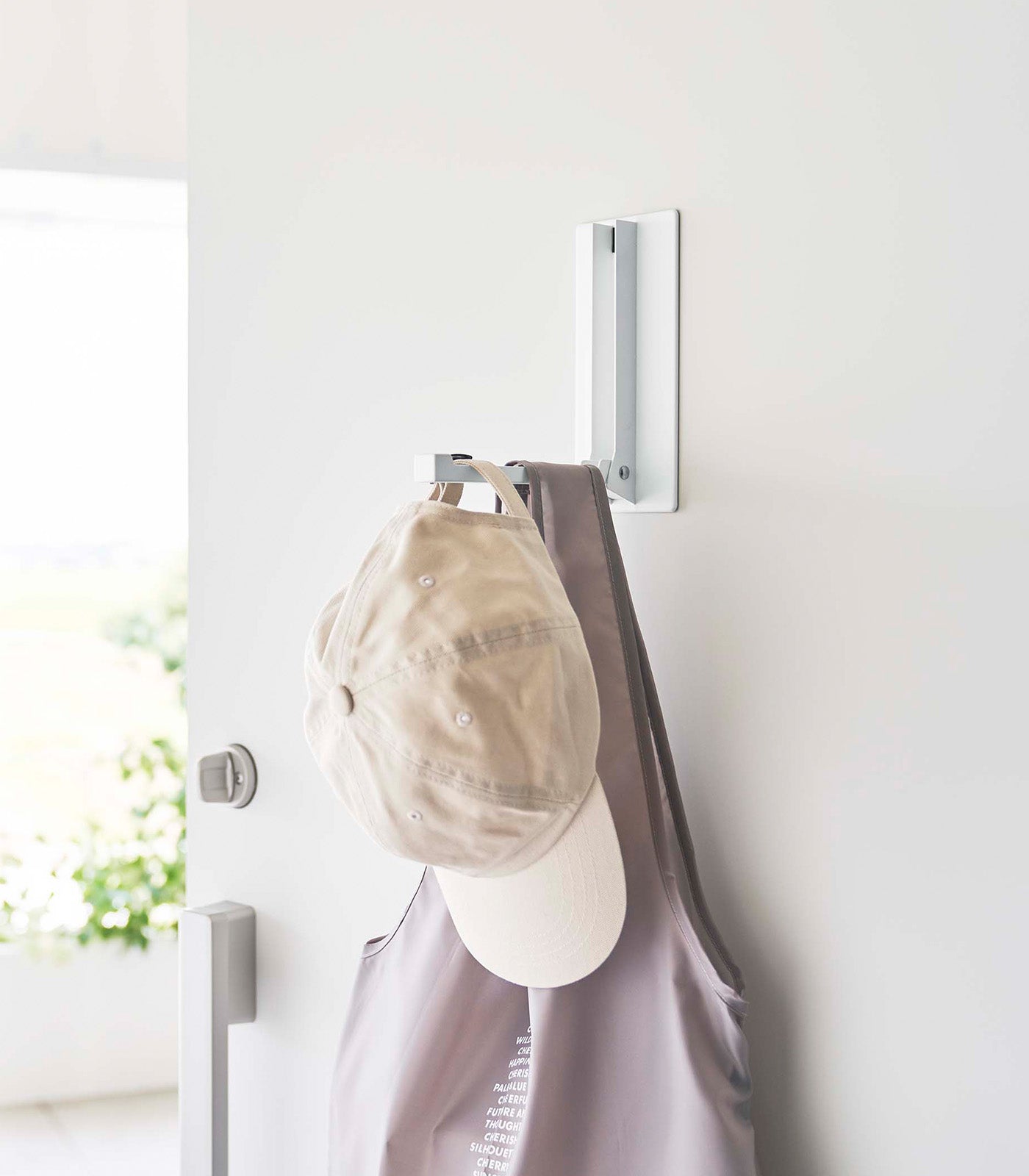 Magnetic Collapsible Steel Hook for Entryway Storage