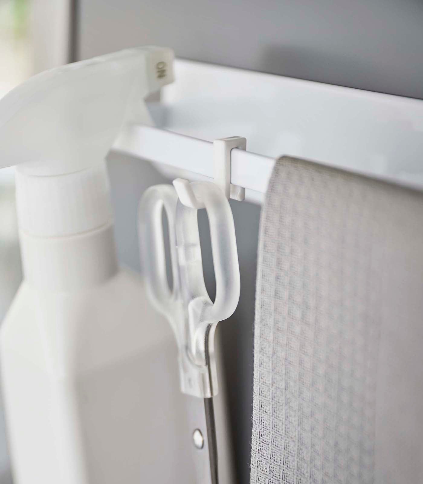 Magnetic Stainless Steel Kitchen Towel and Tool Holder