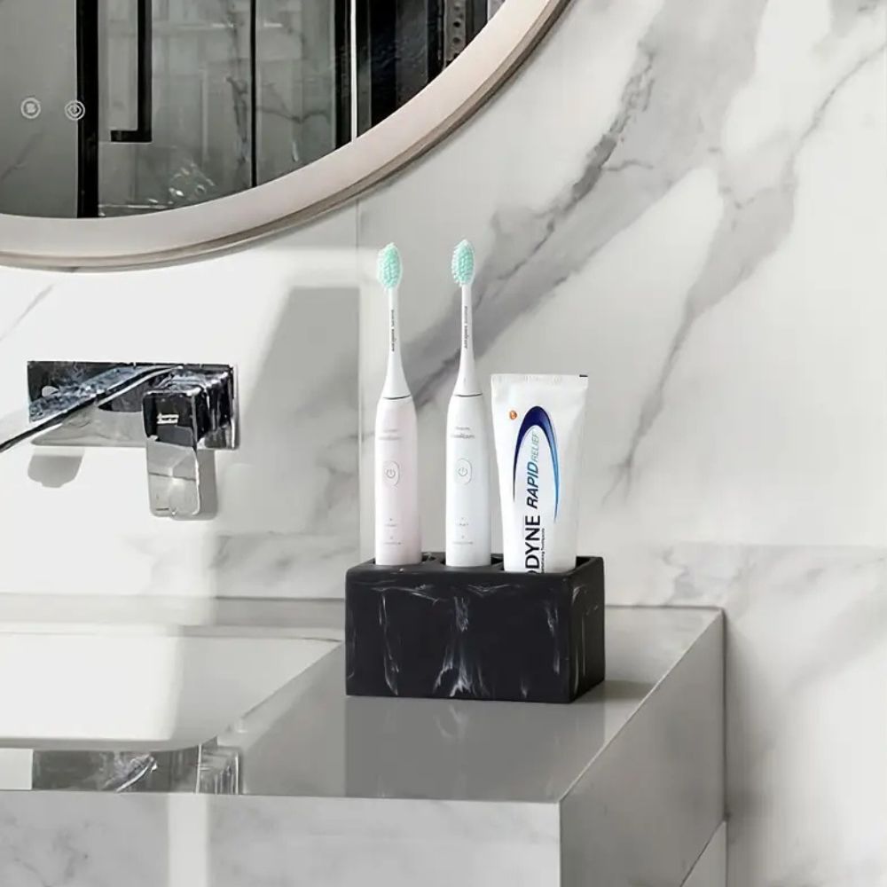 Sleek Resin Toothbrush Holder with Soft Curves