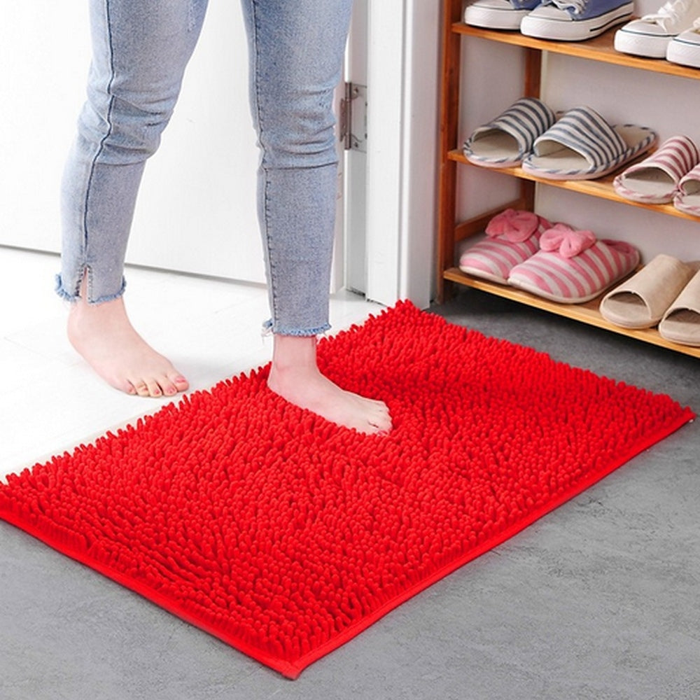 Ultra-Absorbent Soft Chenille Bath Mat with Non-Slip Backing