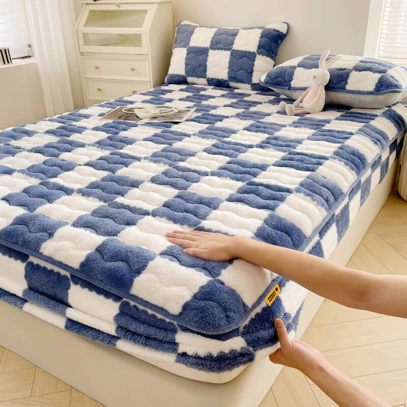 Milk Velvet Checked Fitted Sheet Mattress Cover
