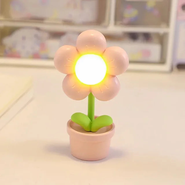Petite Floral Table Lamp for Soft Lighting