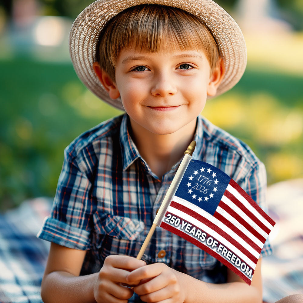 Betsy Ross Handheld American Flag - 4x6 Inch Mini Flag