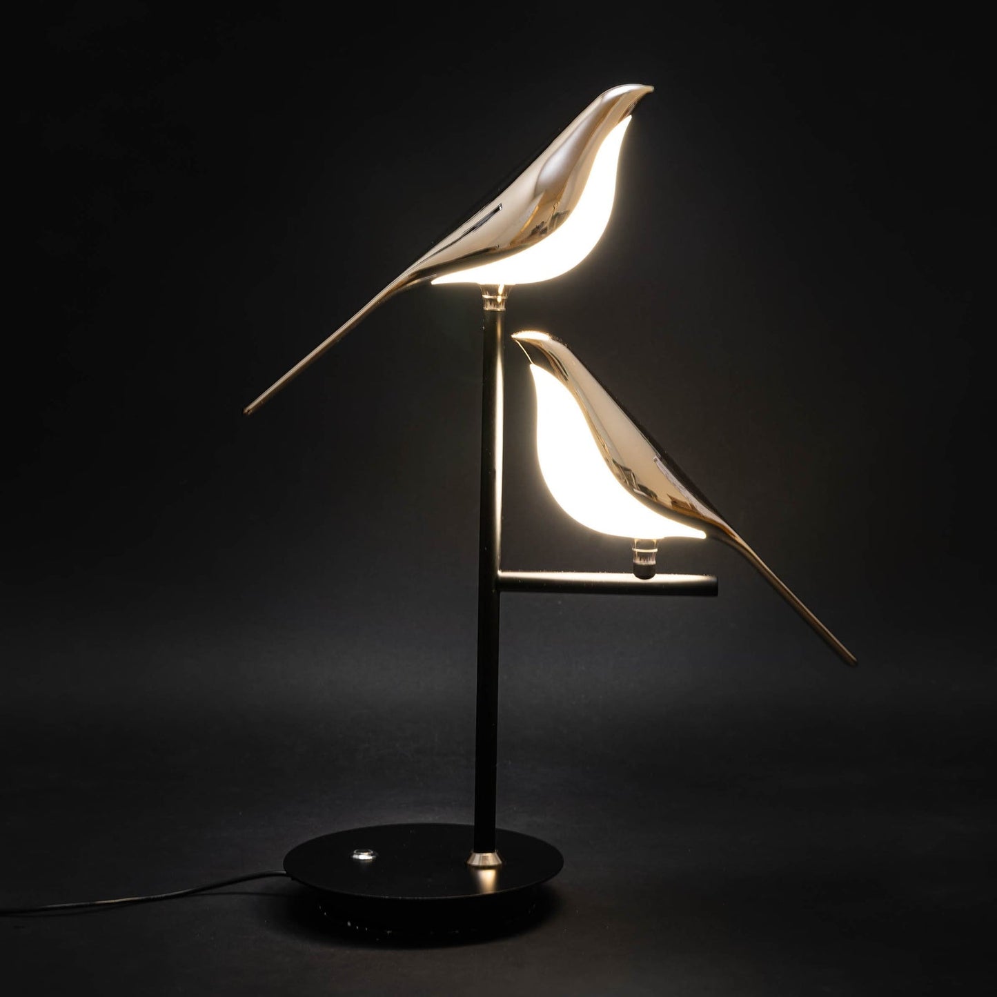LED Bird-Shaped Table Lamp with Adjustable Color Temperature