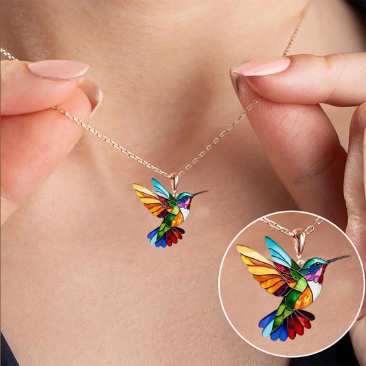 Gold Bird Pendant Necklace for Women - Elegant Fashion Jewelry