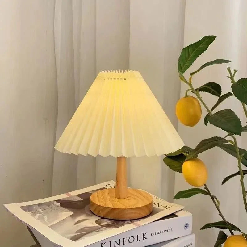 Minimalist White Table Lamp with Touch Control for Elegant Home Lighting