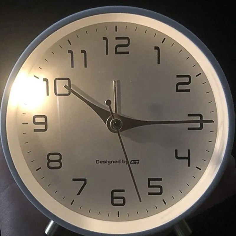 Modern Scandinavian Silent Analog Desk Clock