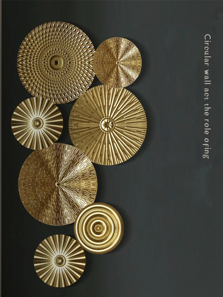 Nordic Gold Round Metal Wall Hanging