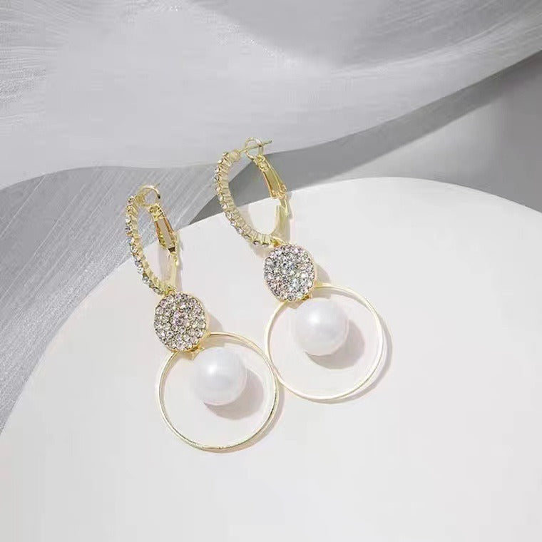 Zela - Elegant Fashion Earrings