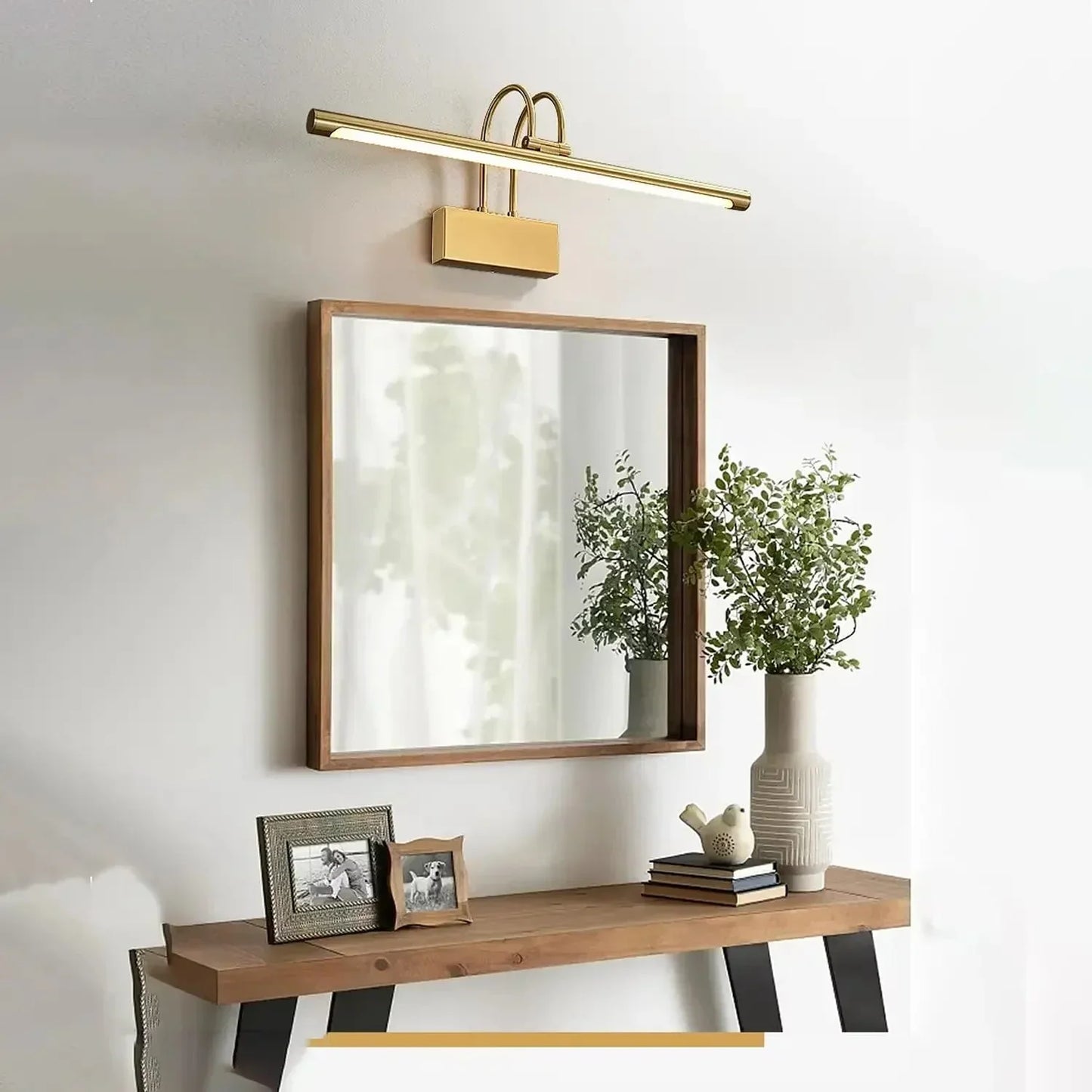 Gold Minimalist Picture Light for Art and Mirrors
