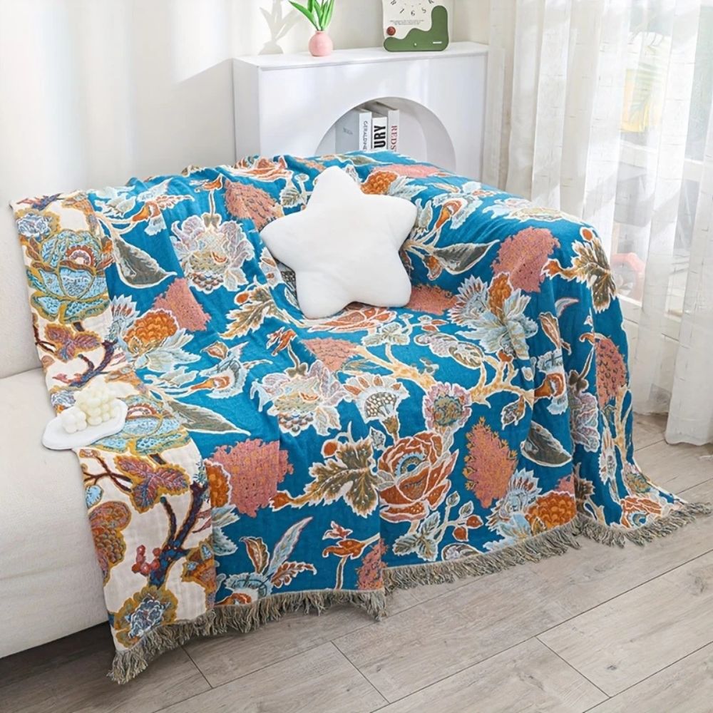 Ornamental Floral Cotton Blanket for All-Season Comfort