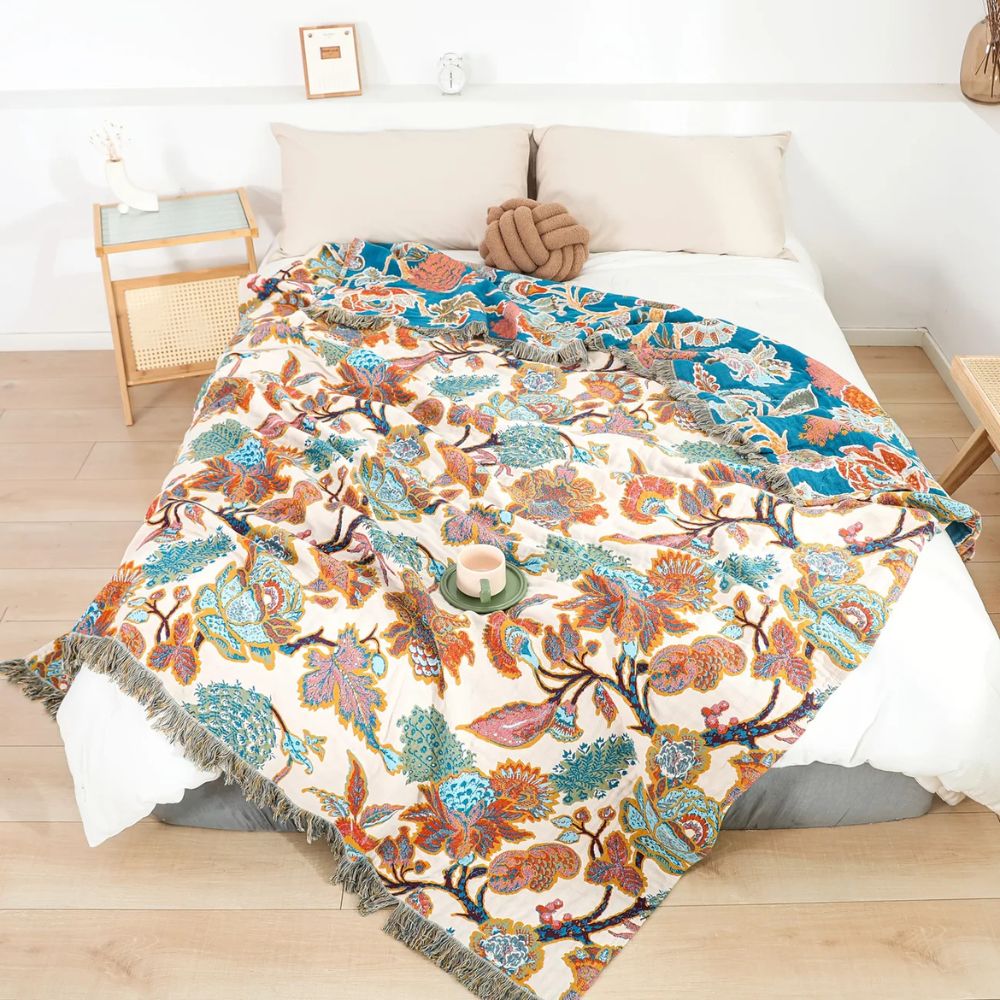 Ornamental Floral Cotton Blanket for All-Season Comfort