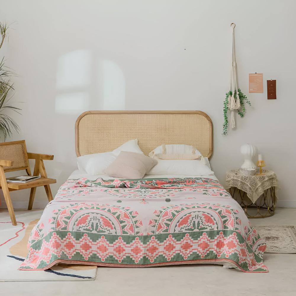 Lightweight Cotton Travel Blanket with Fringe Design