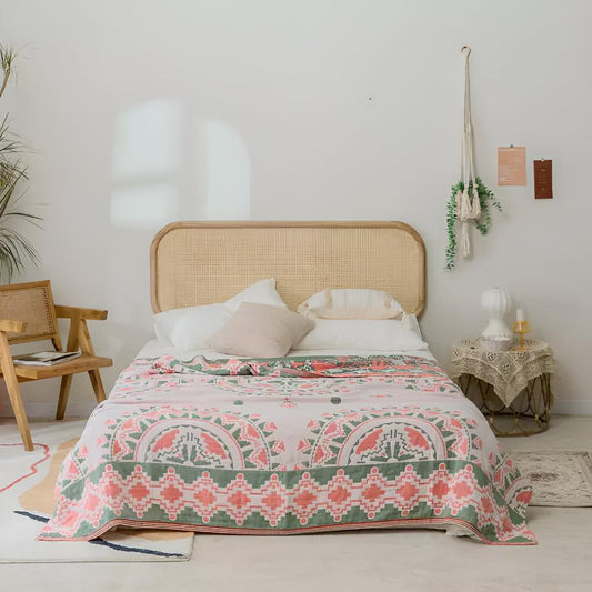 Lightweight Cotton Travel Blanket with Fringe Design