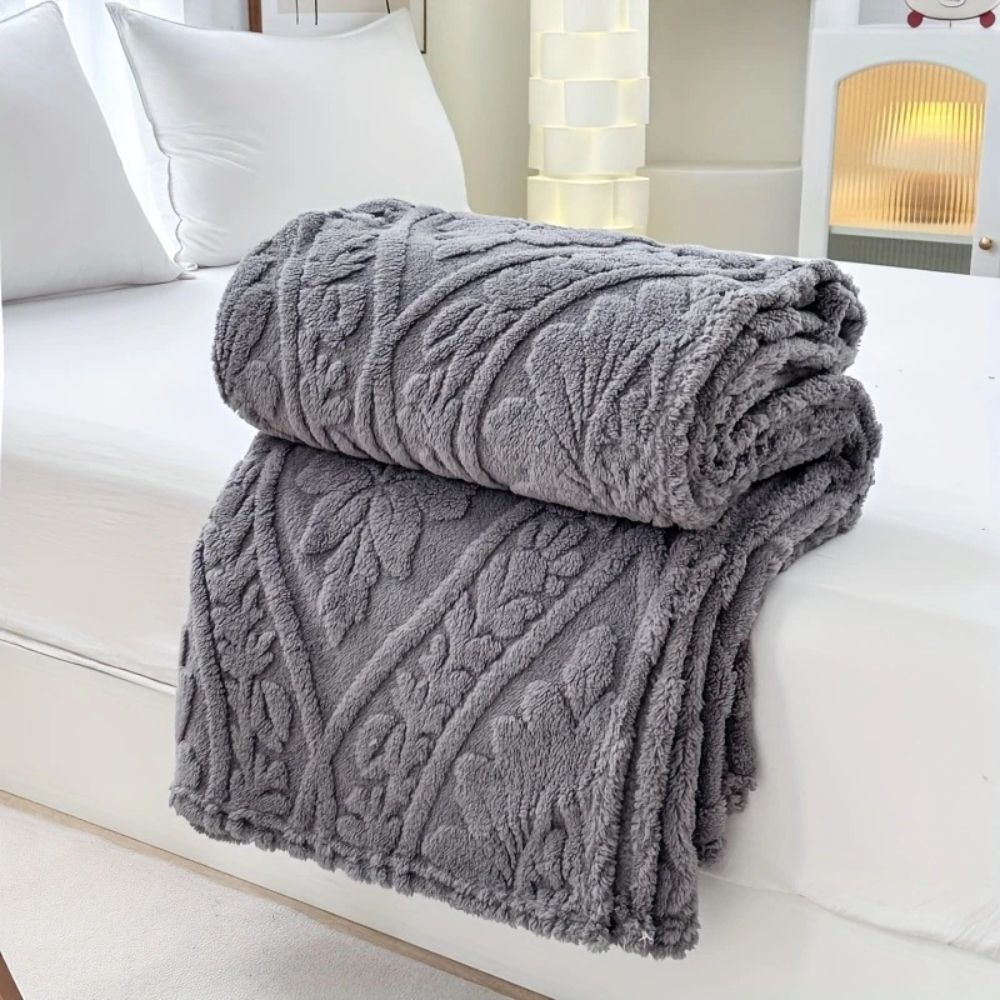 Jacquard Fleece Blanket with French-Inspired Design
