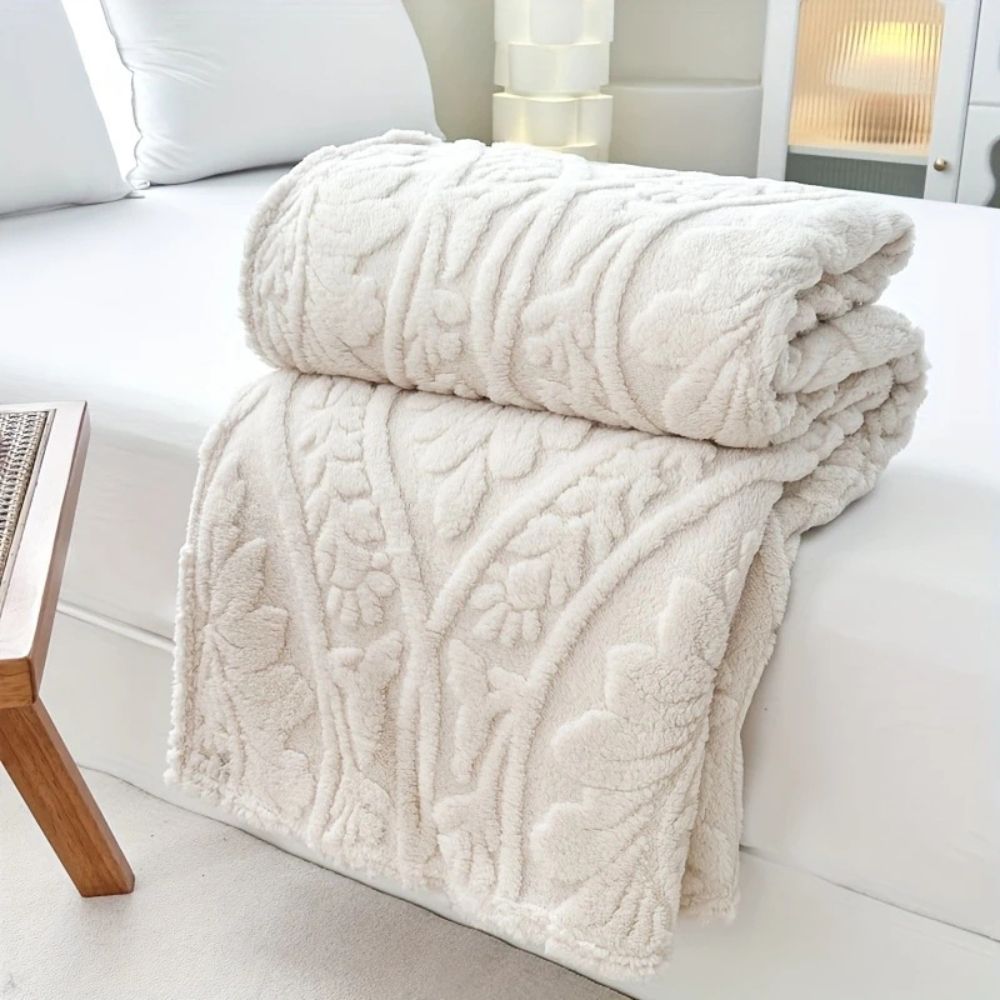 Jacquard Fleece Blanket with French-Inspired Design
