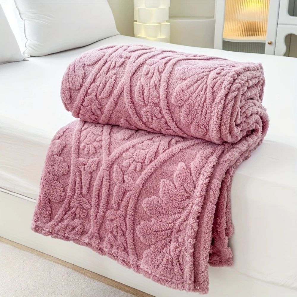 Jacquard Fleece Blanket with French-Inspired Design