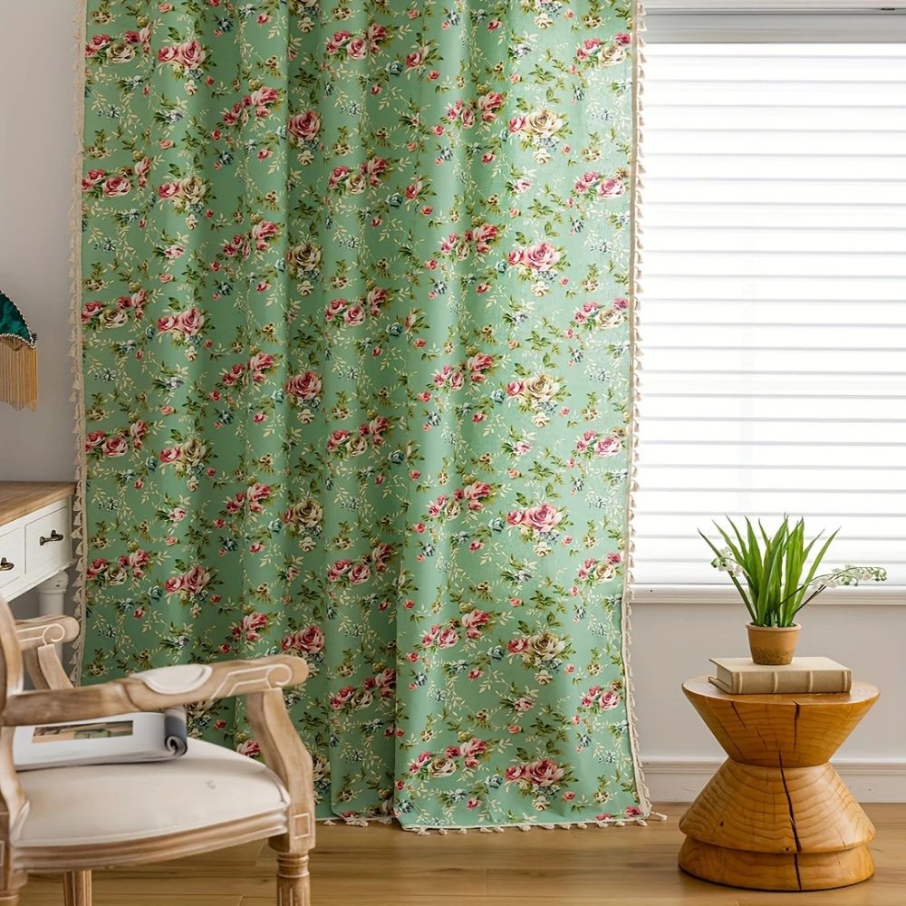 Pastoral Green Floral Tassel Curtain