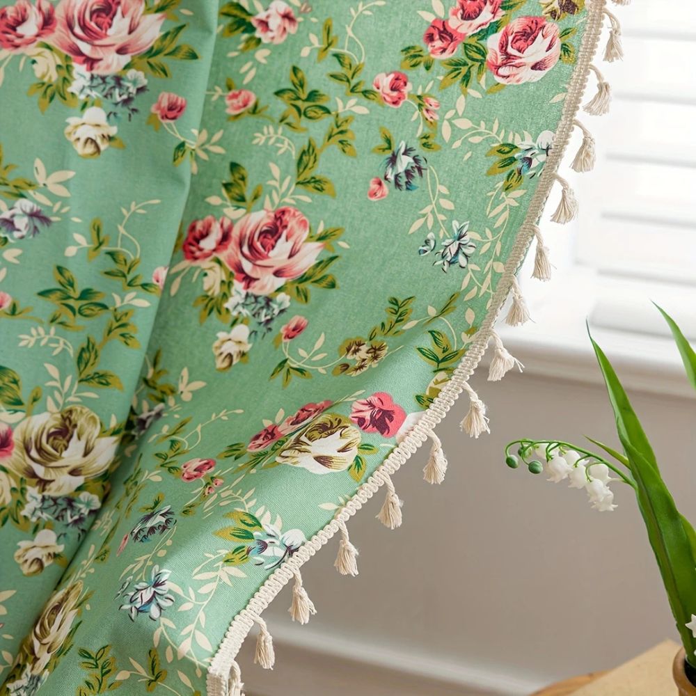 Pastoral Green Floral Tassel Curtain