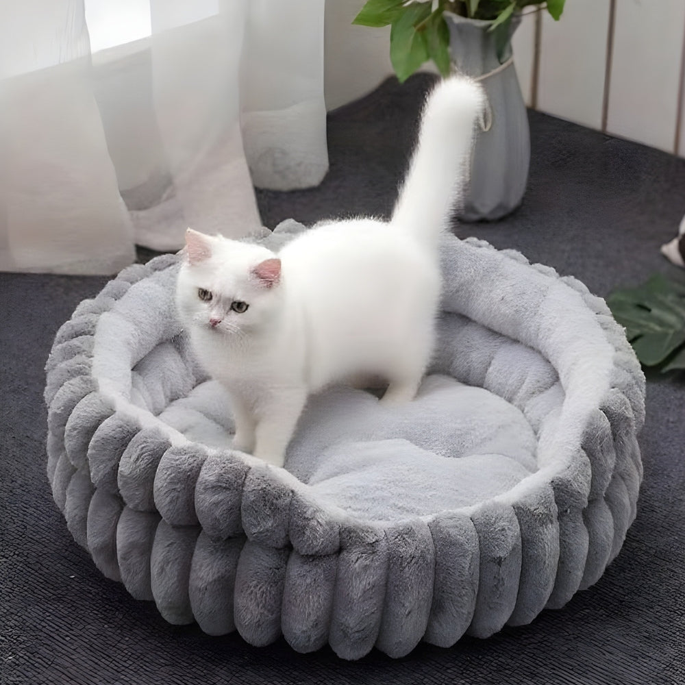 Plush Round Donut Nest Pet Bed for Cats and Small Dogs