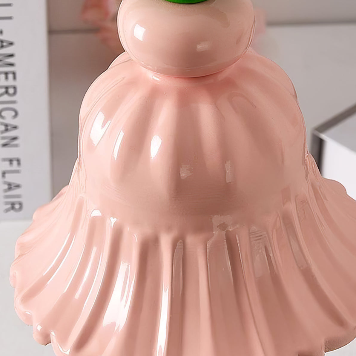Charming Pink Glass Flower Table Lamp