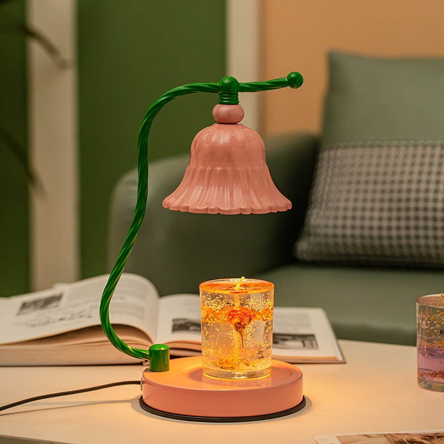 Charming Pink Glass Flower Table Lamp
