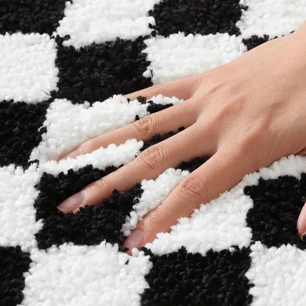 Plush Microfiber Checkered Bath Mat