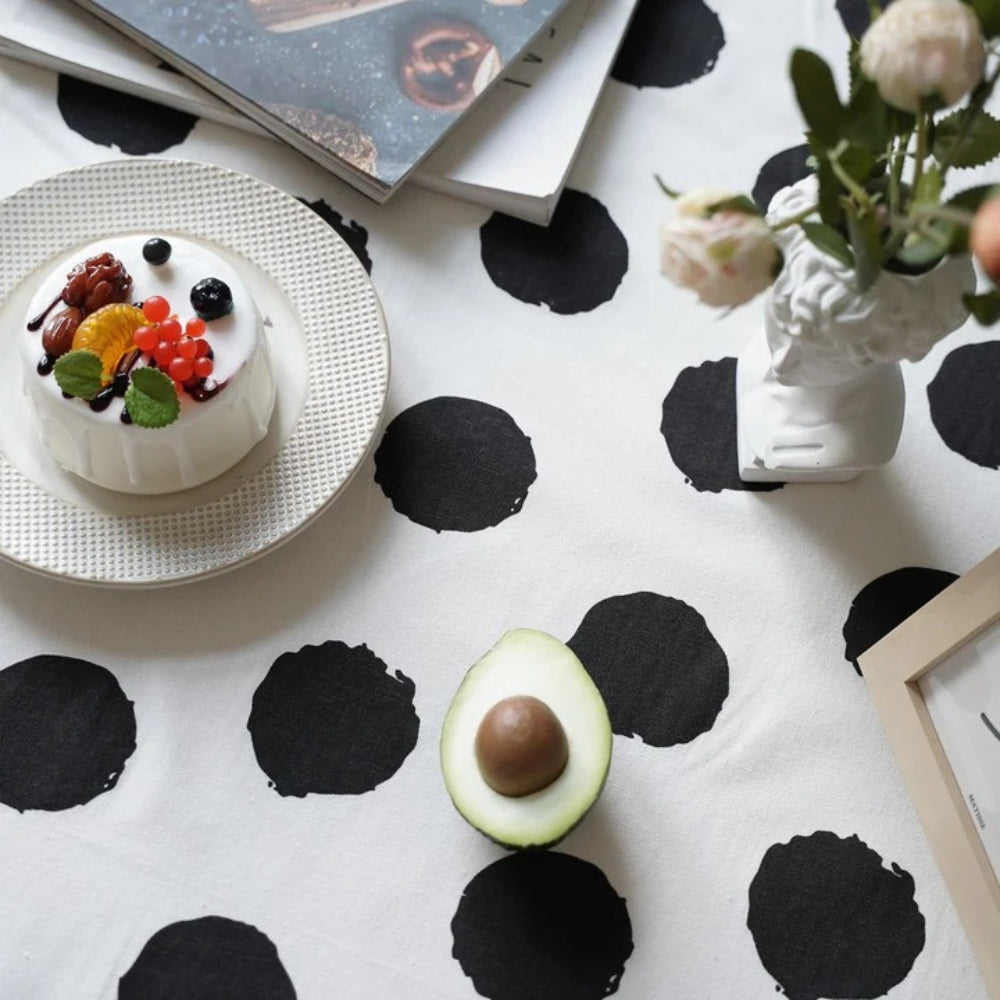 Polka Dot Tassel Table Cloth for Casual Dining