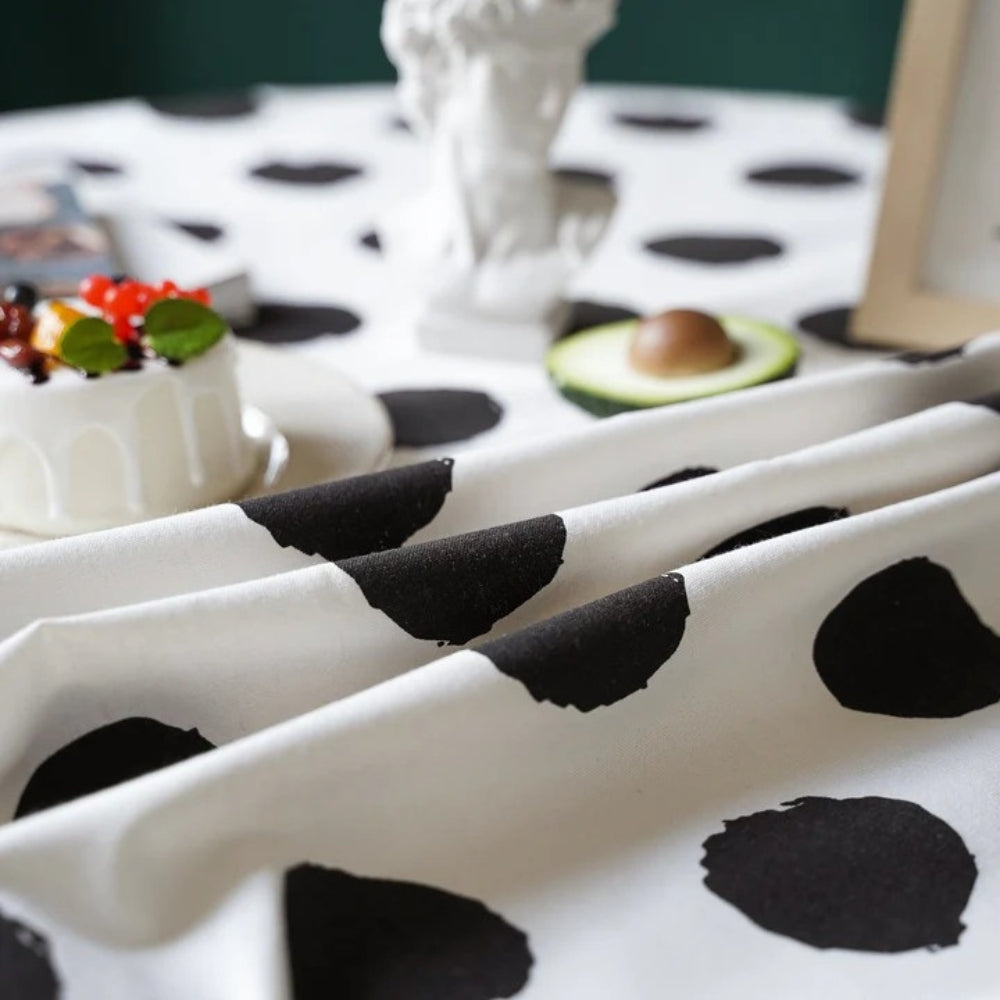 Polka Dot Tassel Table Cloth for Casual Dining