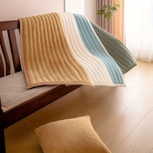 Pet-Friendly Non-Slip Sofa Cover – Machine Washable Polyester Couch Protector