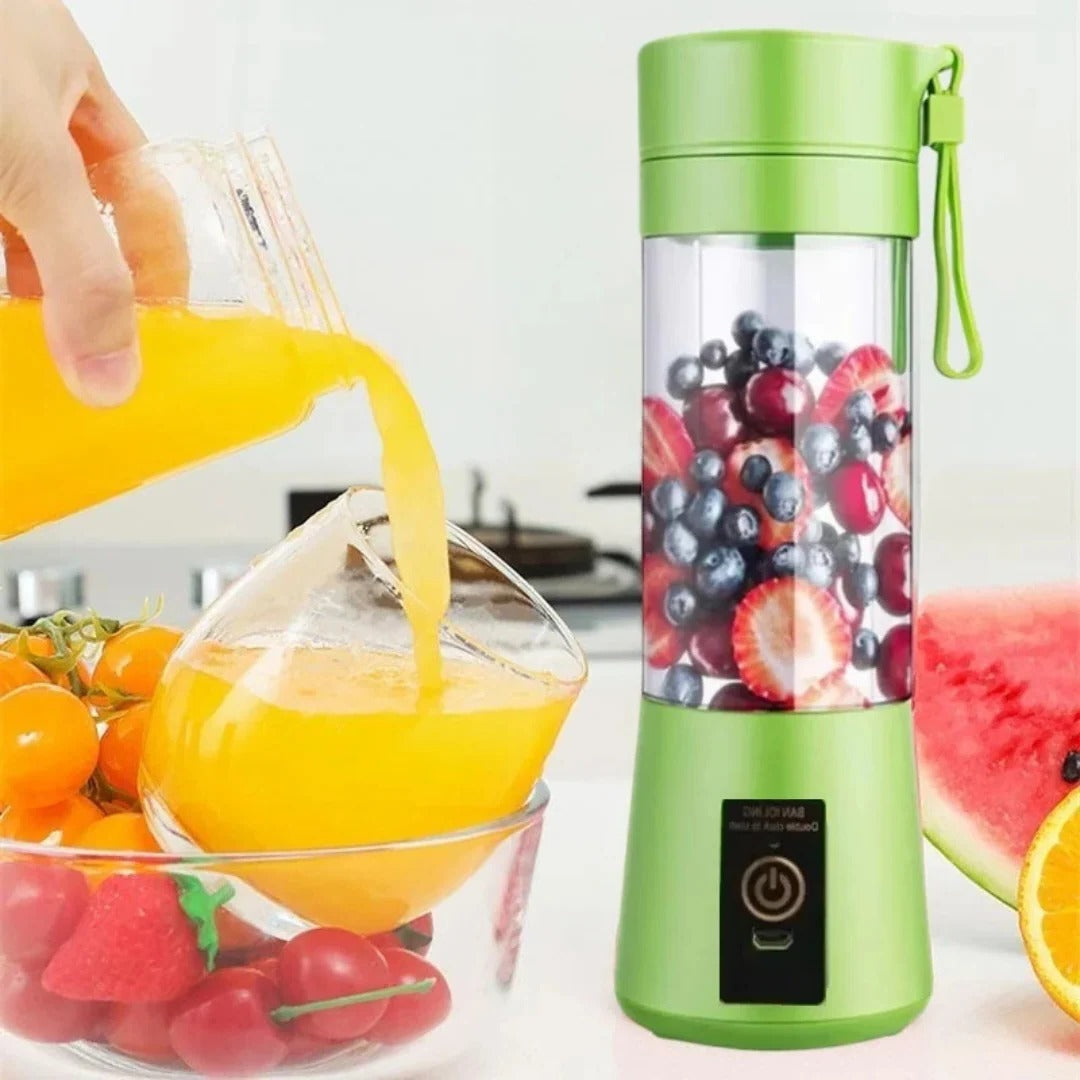 Portable Rechargeable Mini Electric Juicer Blender, 12 oz, One-Touch Operation, Easy to Clean