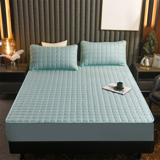 Eucalyptus Fitted Sheet Set with Pillowcases - Eco-Friendly, Breathable Bedding
