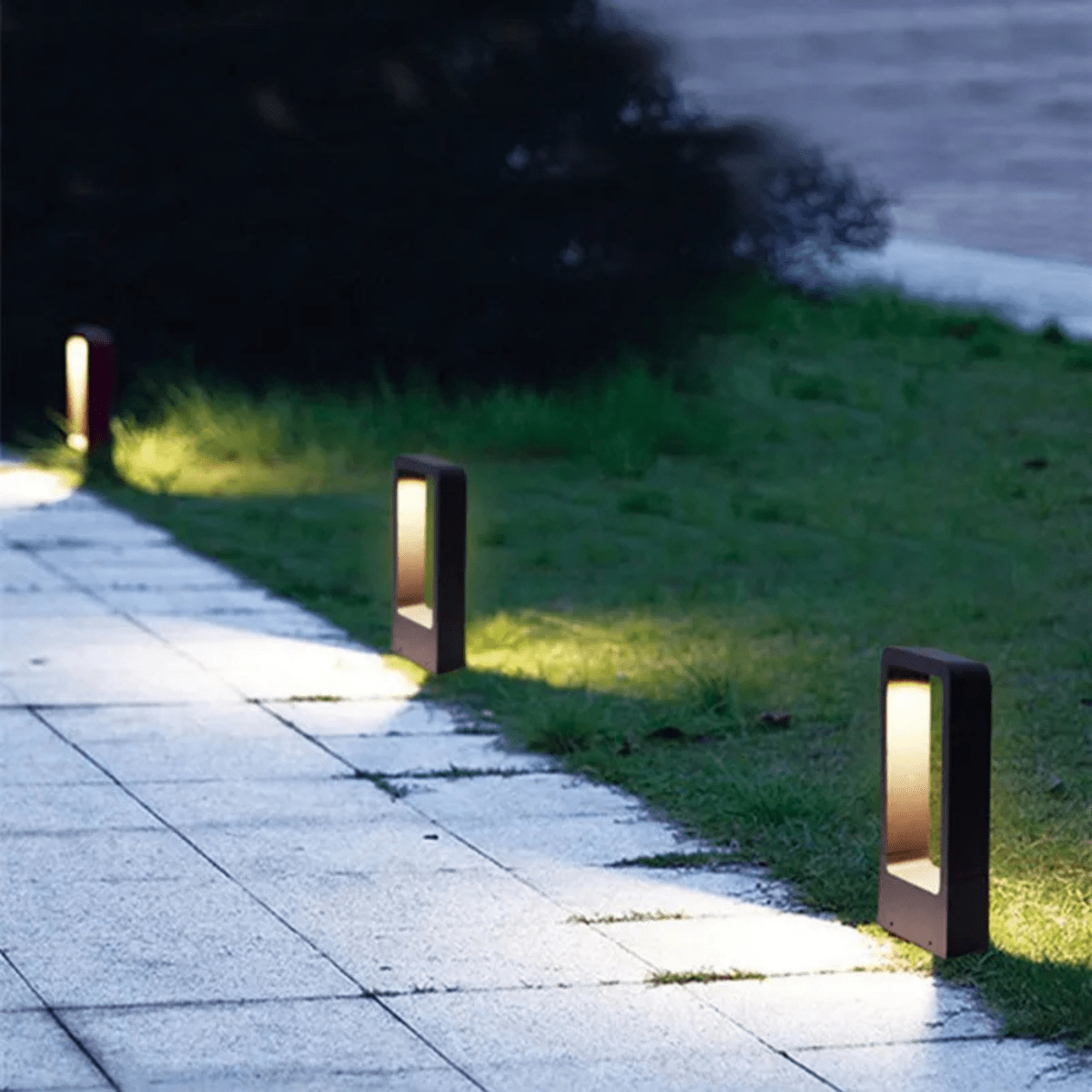 Weatherproof LED Outdoor Ground Light for Patios and Gardens