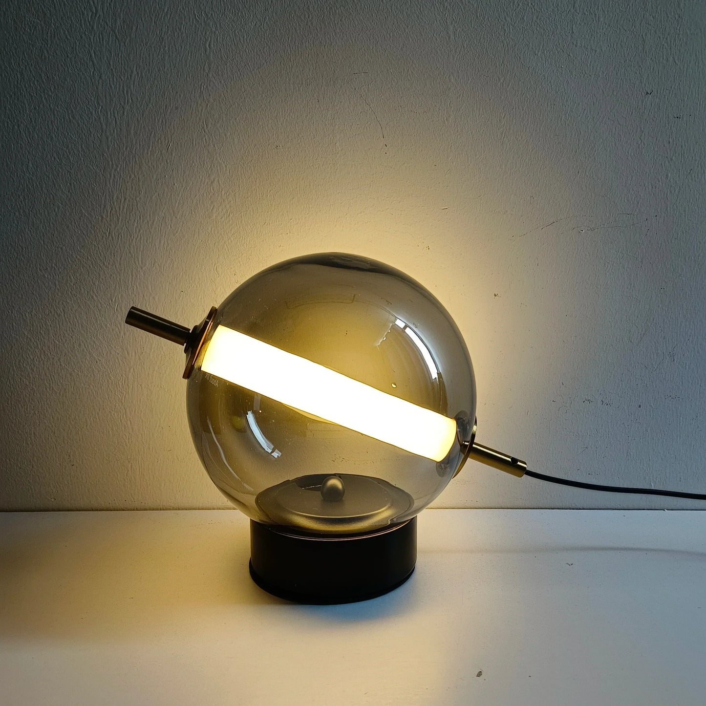 Retro Glass Table Lamp with Warm Glow and Elegant Design