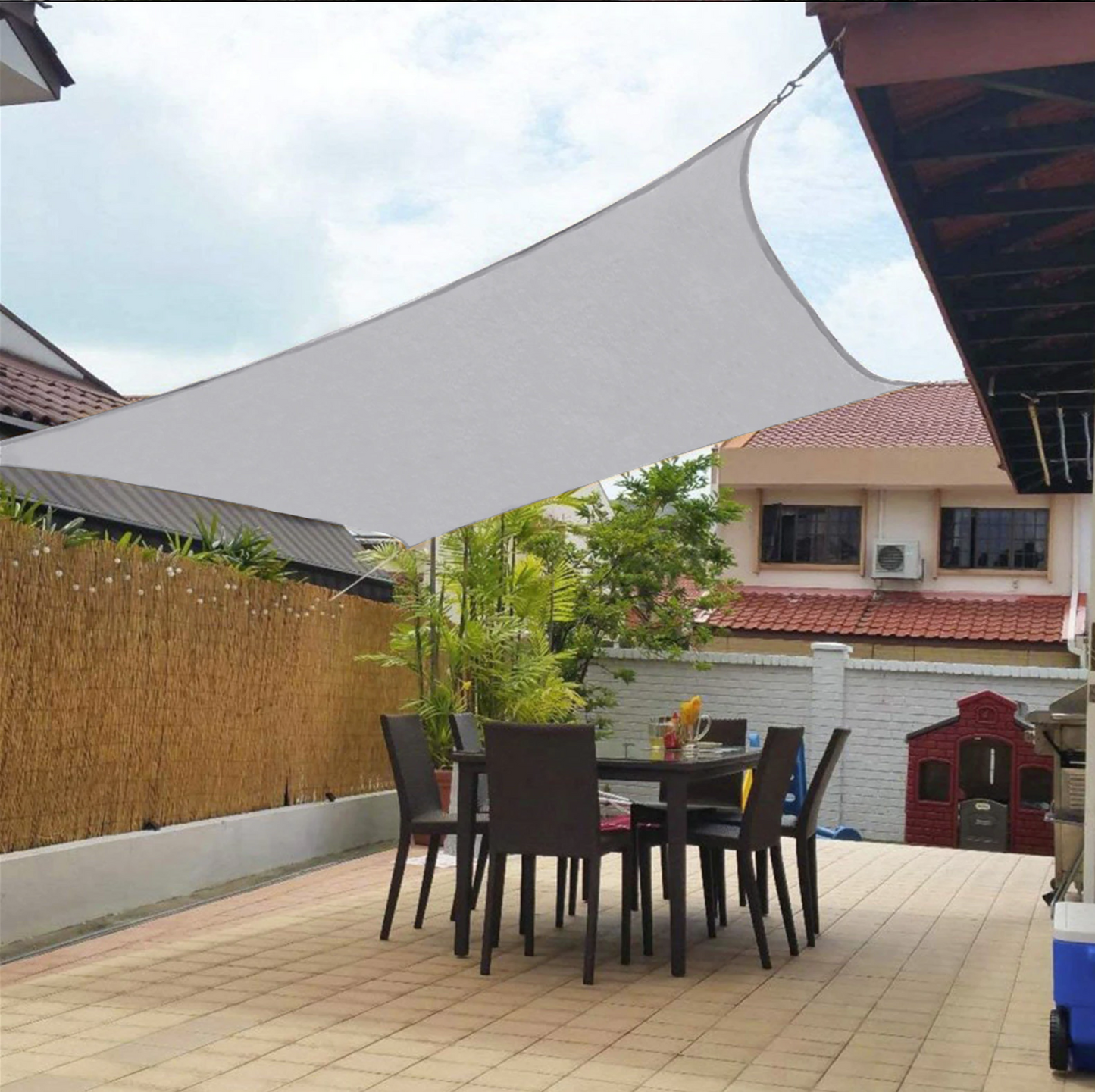 Water-Resistant UV Protection Shade Cloth for Balcony and Garden