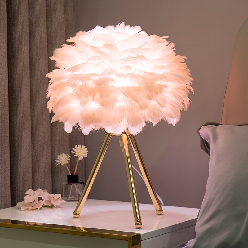 Romantic Ostrich Feather Table Lamp for Nightstand and Décor