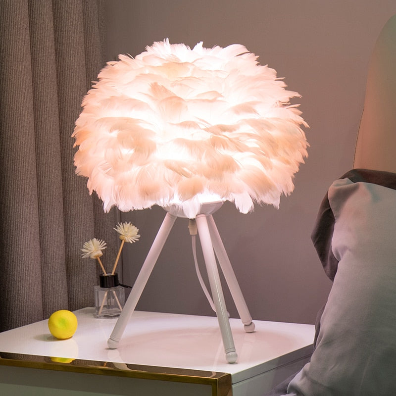Romantic Ostrich Feather Table Lamp for Nightstand and Décor