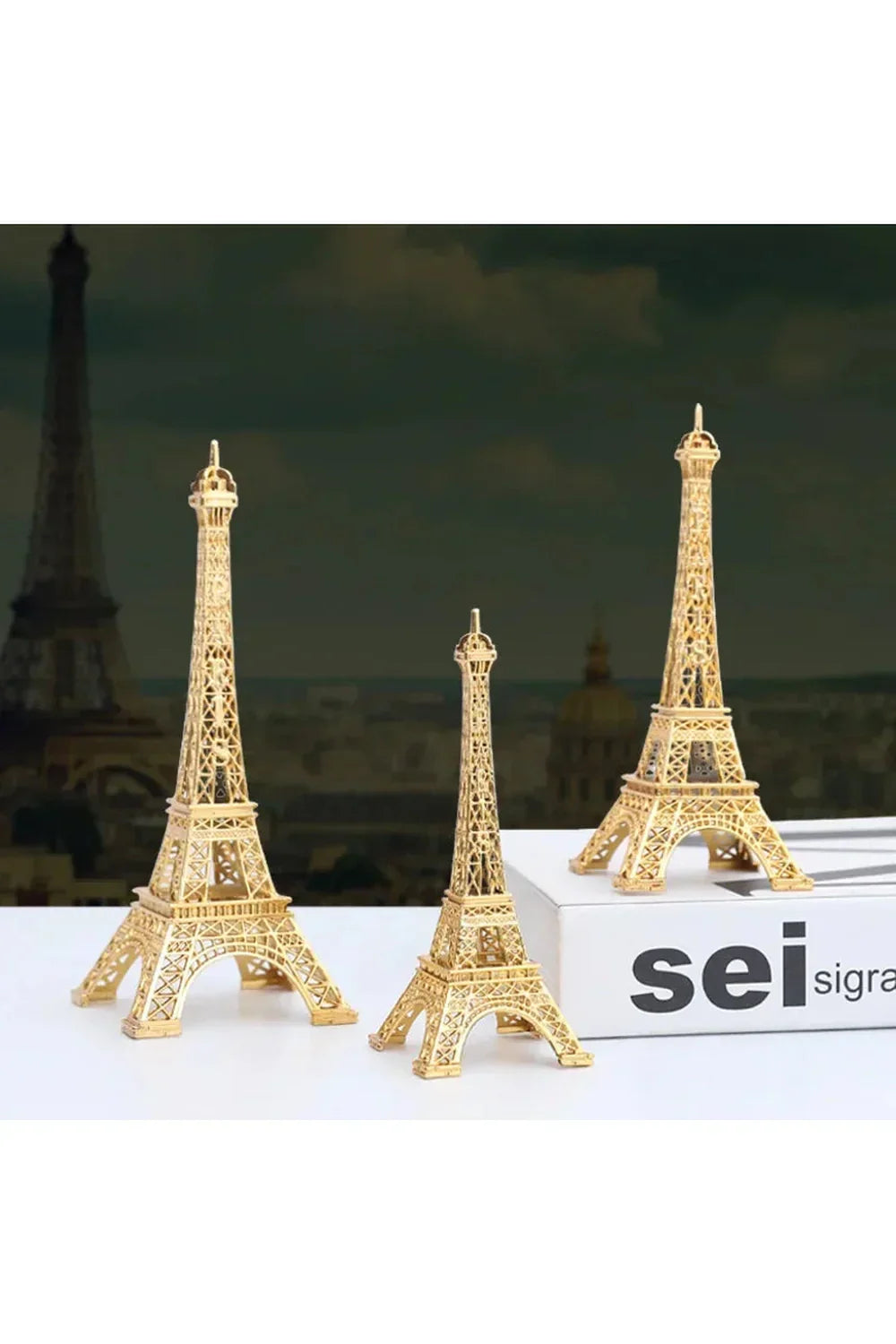 Eiffel Tower Metal Figurine